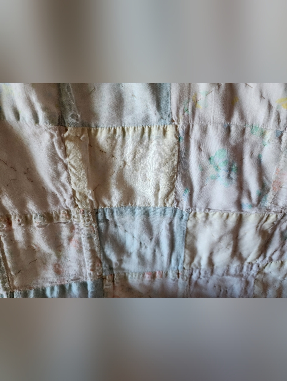 Small Vintage Patchwork Quilt - Picture 3 of 5